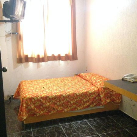 Hotel Moreno Coatzacoalcos Ruang foto