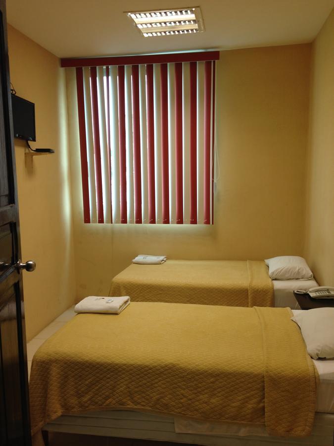 Hotel Moreno Coatzacoalcos Bagian luar foto